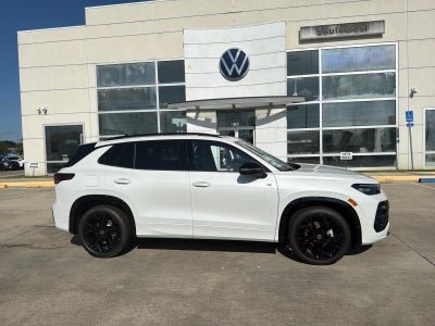 2026 Volkswagen Tiguan SE R-Line Black FWD