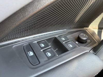 2026 Volkswagen Tiguan SE R-Line Black FWD