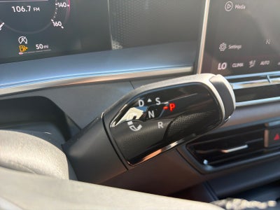 2026 Volkswagen Tiguan SE R-Line Black FWD