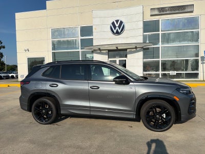 2026 Volkswagen Tiguan SE R-Line Black FWD