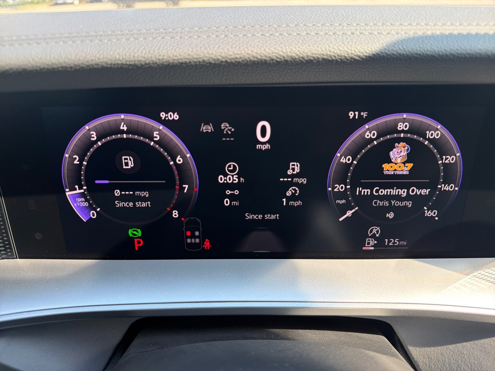 2026 Volkswagen Tiguan SE R-Line Black FWD
