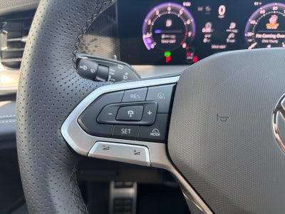 2026 Volkswagen Tiguan SE R-Line Black FWD