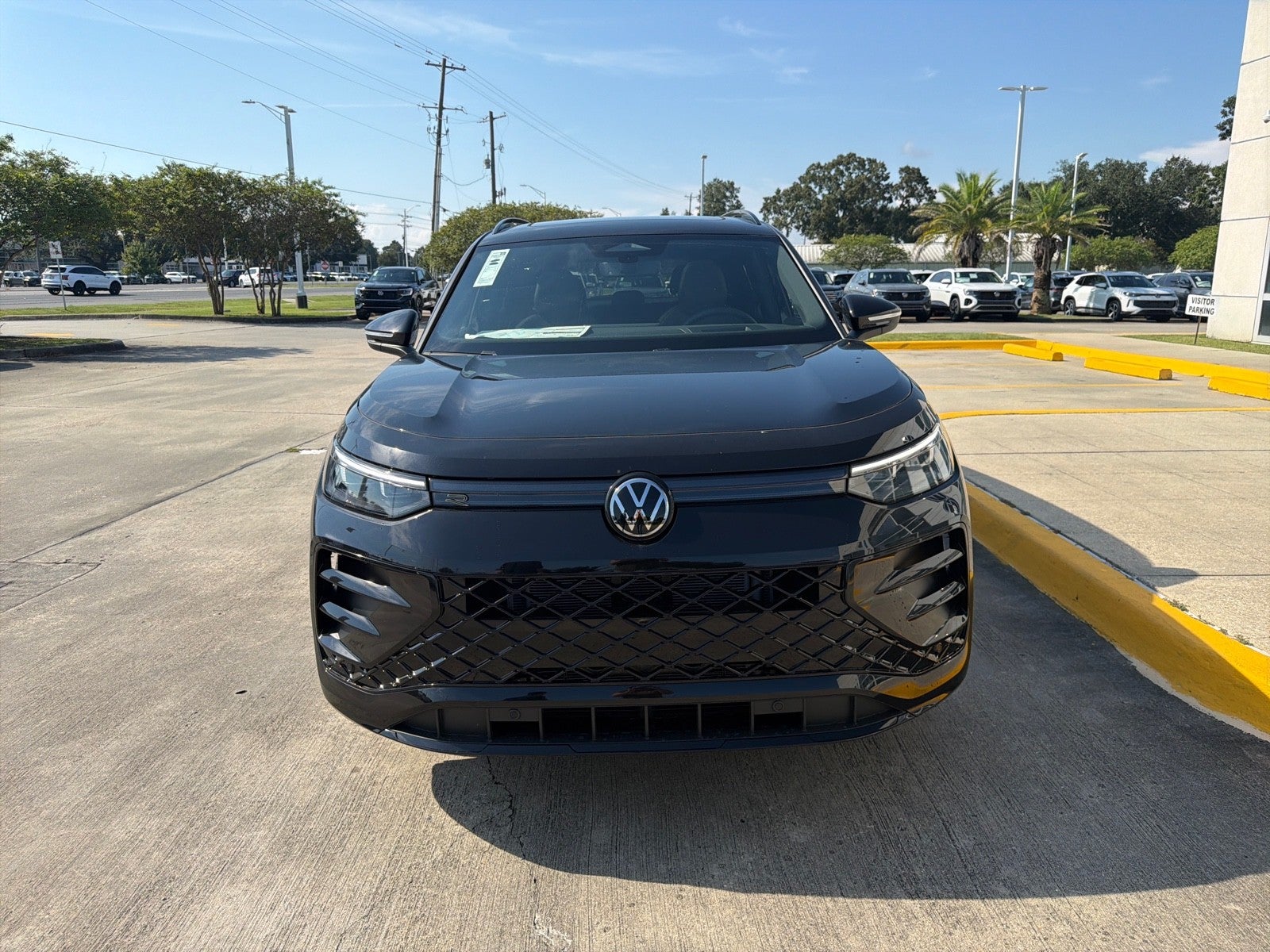 2026 Volkswagen Tiguan SE R-Line Black FWD