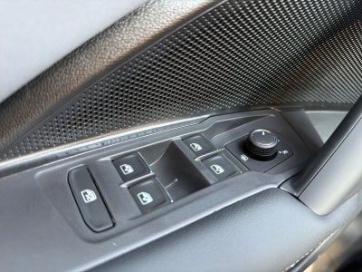 2026 Volkswagen Tiguan SE R-Line Black FWD