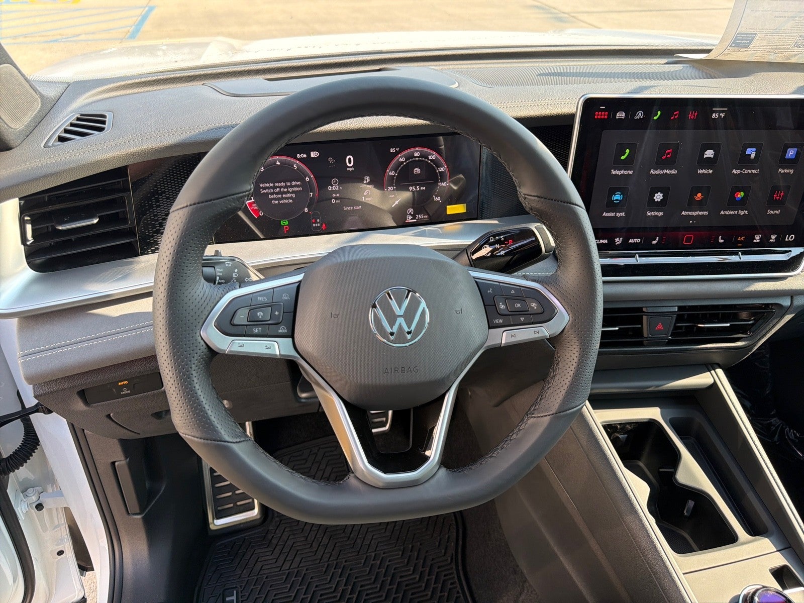 2026 Volkswagen Tiguan SE R-Line Black FWD