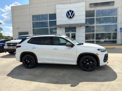 2026 Volkswagen Tiguan SE R-Line Black FWD