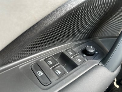 2026 Volkswagen Tiguan SE R-Line Black FWD