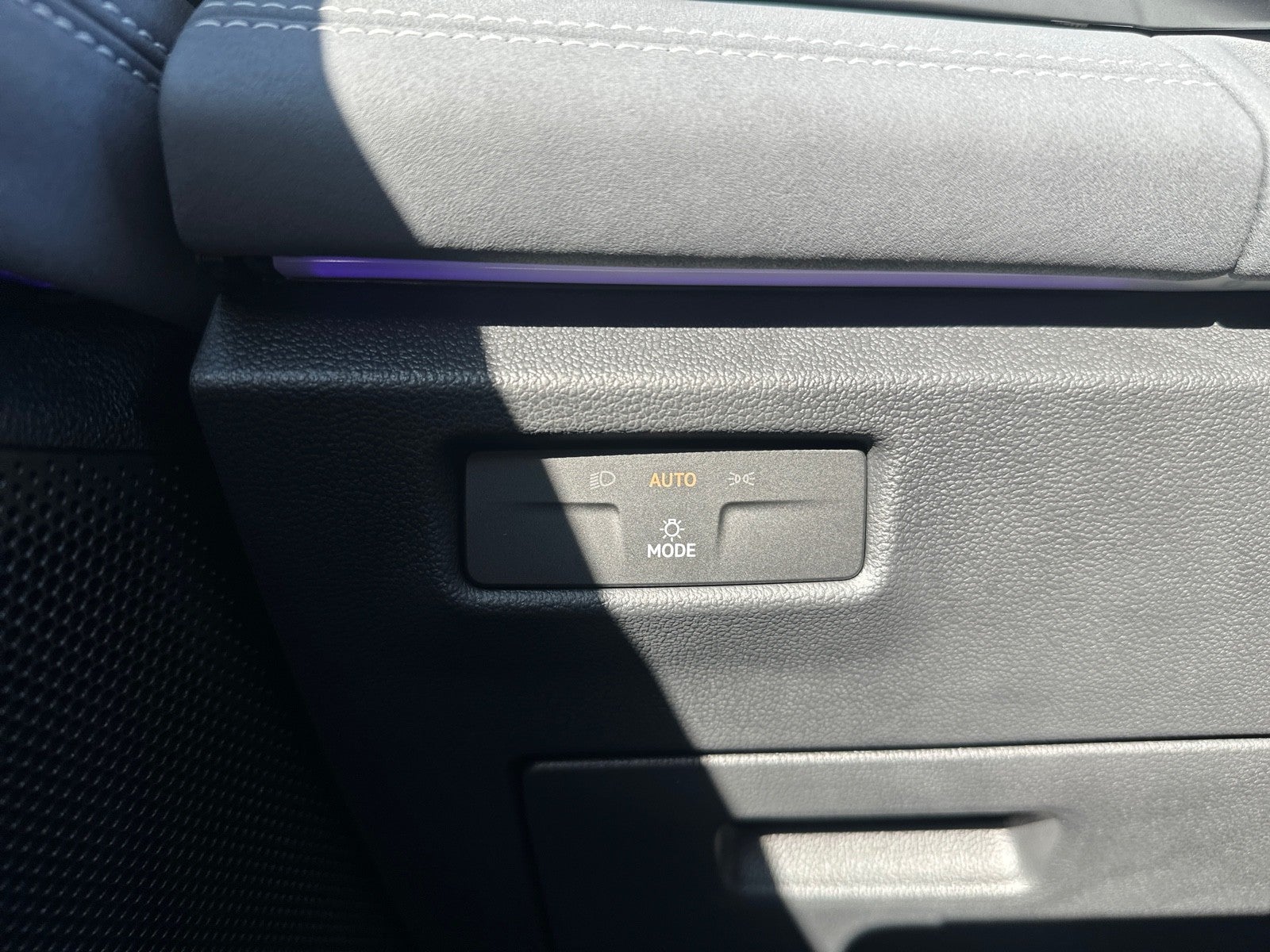 2026 Volkswagen Tiguan 2.0T SE R-Line Black FWD