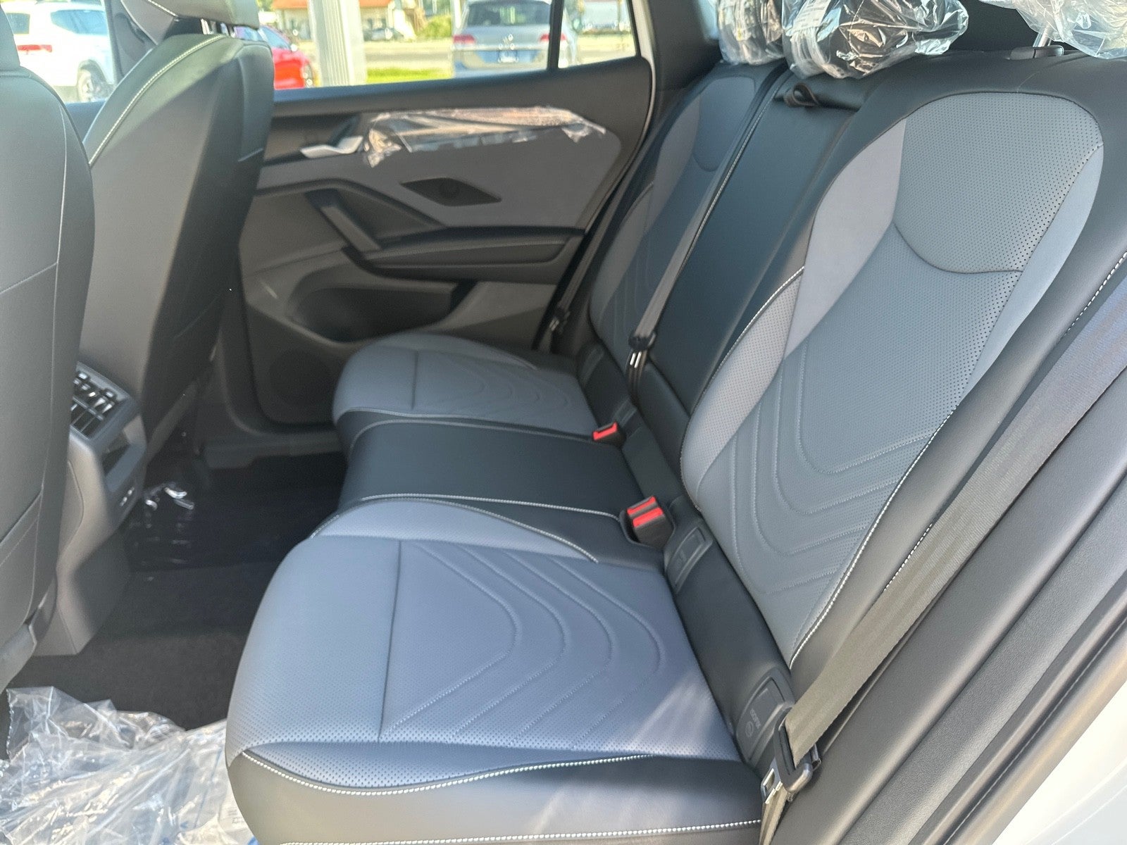 2026 Volkswagen Tiguan 2.0T SE R-Line Black FWD