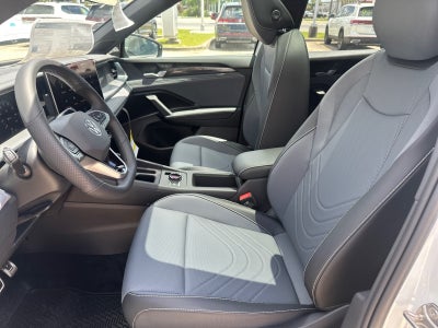 2026 Volkswagen Tiguan SE R-Line Black FWD