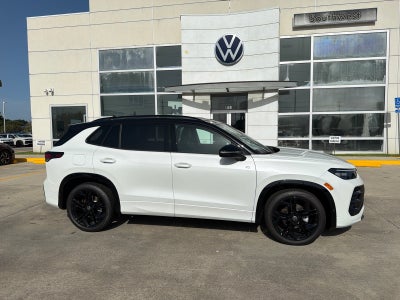 2026 Volkswagen Tiguan SE R-Line Black FWD
