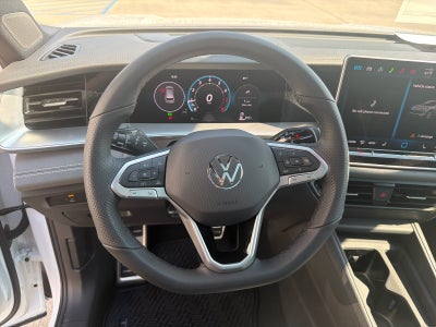 2026 Volkswagen Tiguan SE R-Line Black FWD