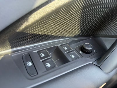 2026 Volkswagen Tiguan SE R-Line Black FWD
