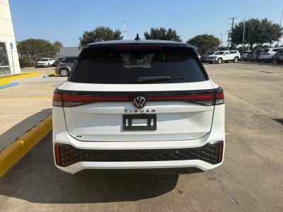 2026 Volkswagen Tiguan SE R-Line Black FWD