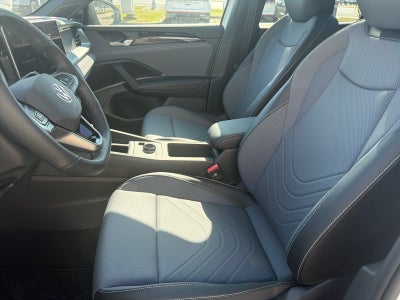 2026 Volkswagen Tiguan SE R-Line Black FWD