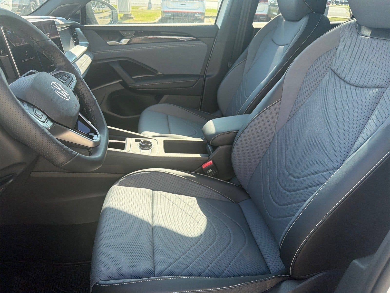 2026 Volkswagen Tiguan SE R-Line Black FWD