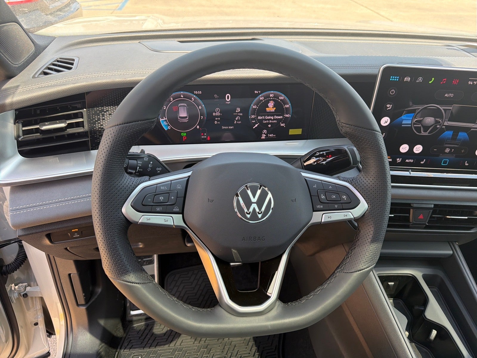 2026 Volkswagen Tiguan SE R-Line Black FWD