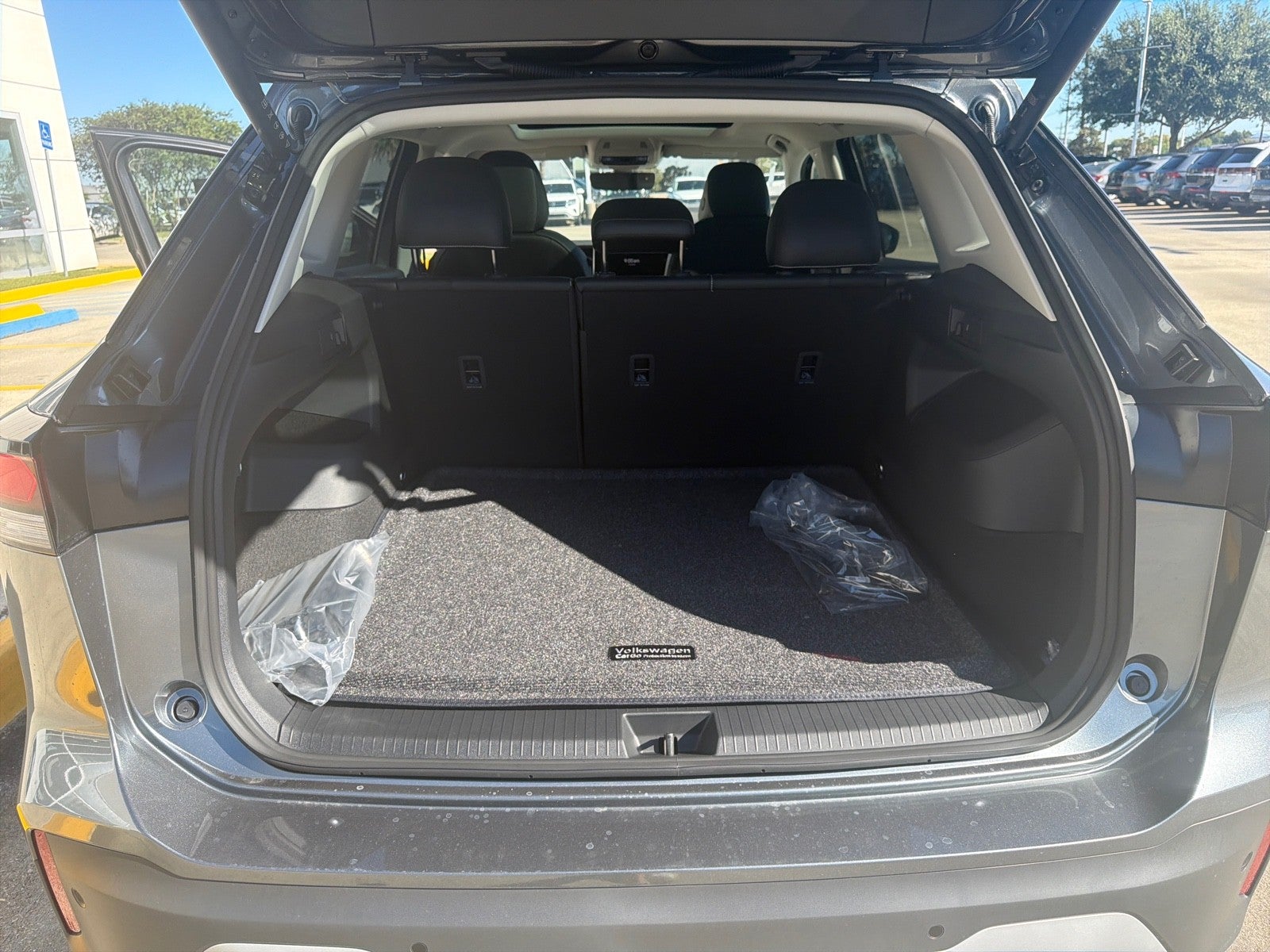 2026 Volkswagen Tiguan SE FWD