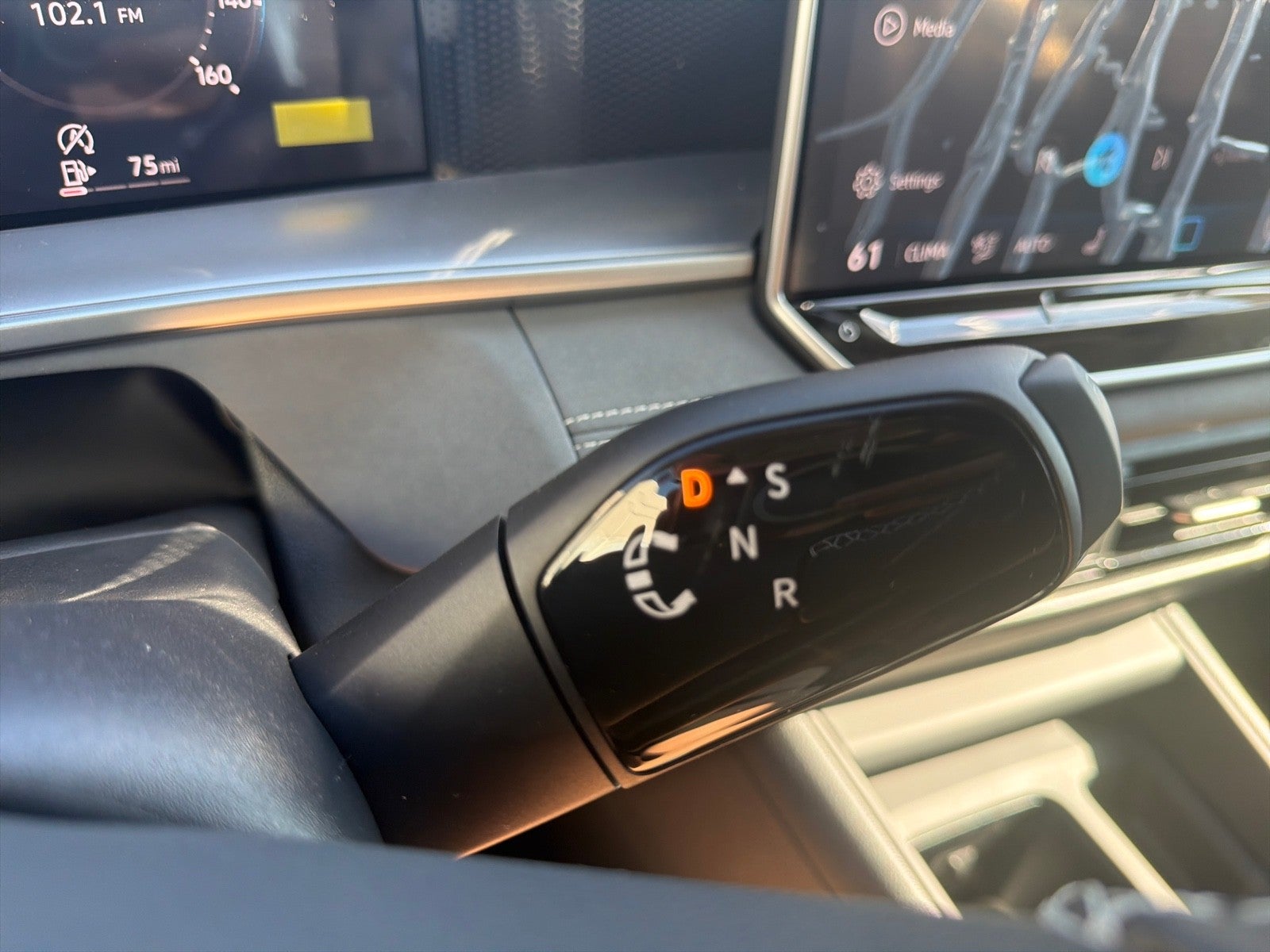 2026 Volkswagen Tiguan SE FWD