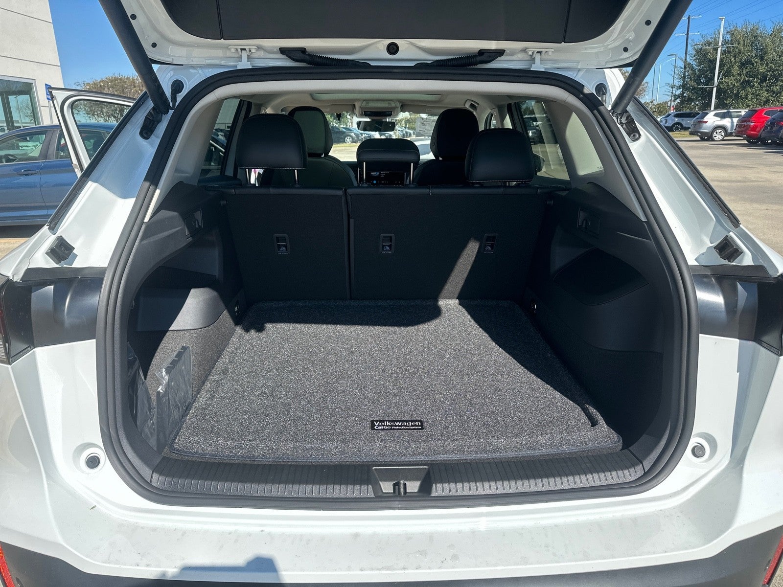 2026 Volkswagen Tiguan 2.0T SE FWD