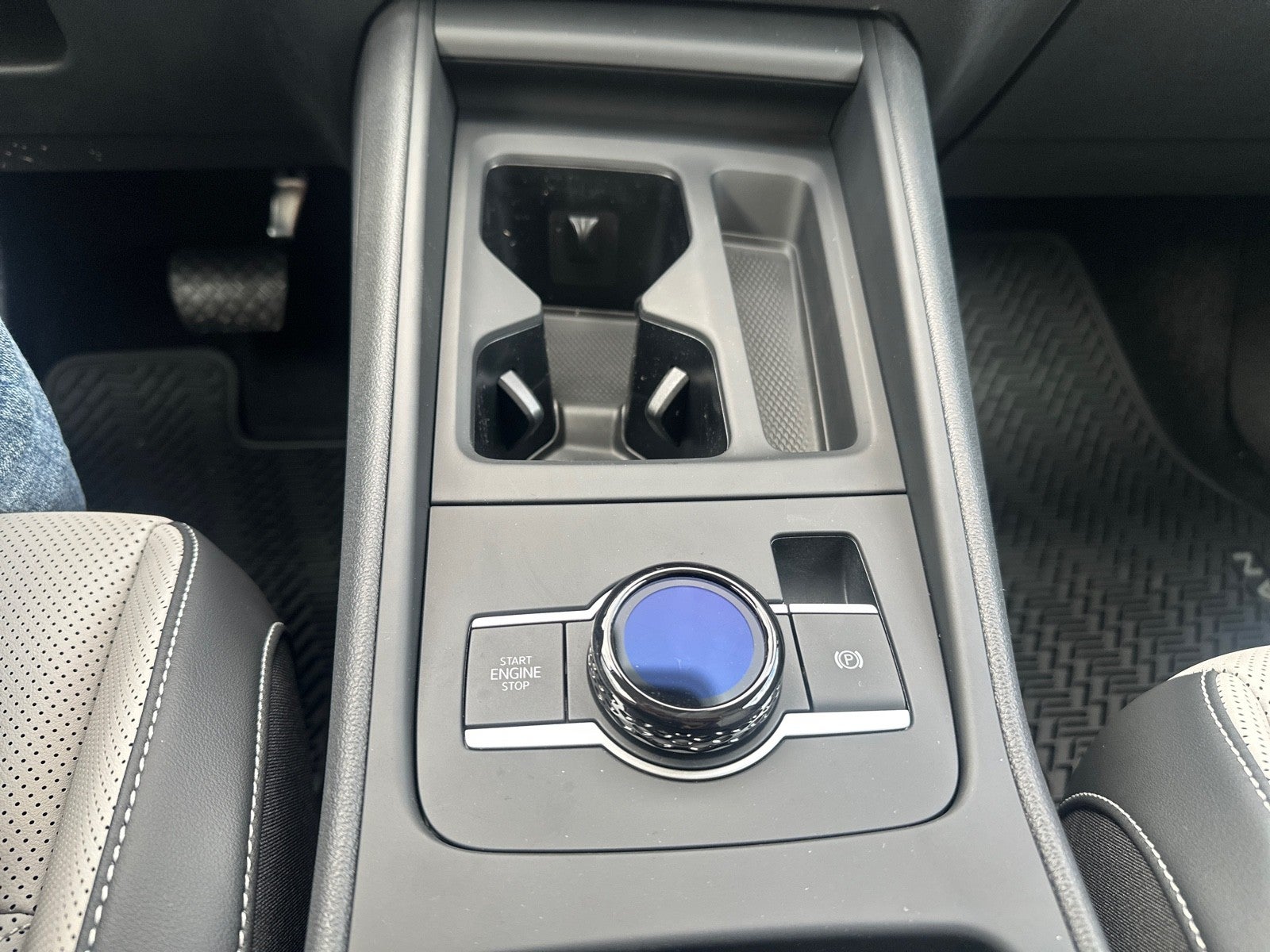 2026 Volkswagen Tiguan 2.0T SE FWD