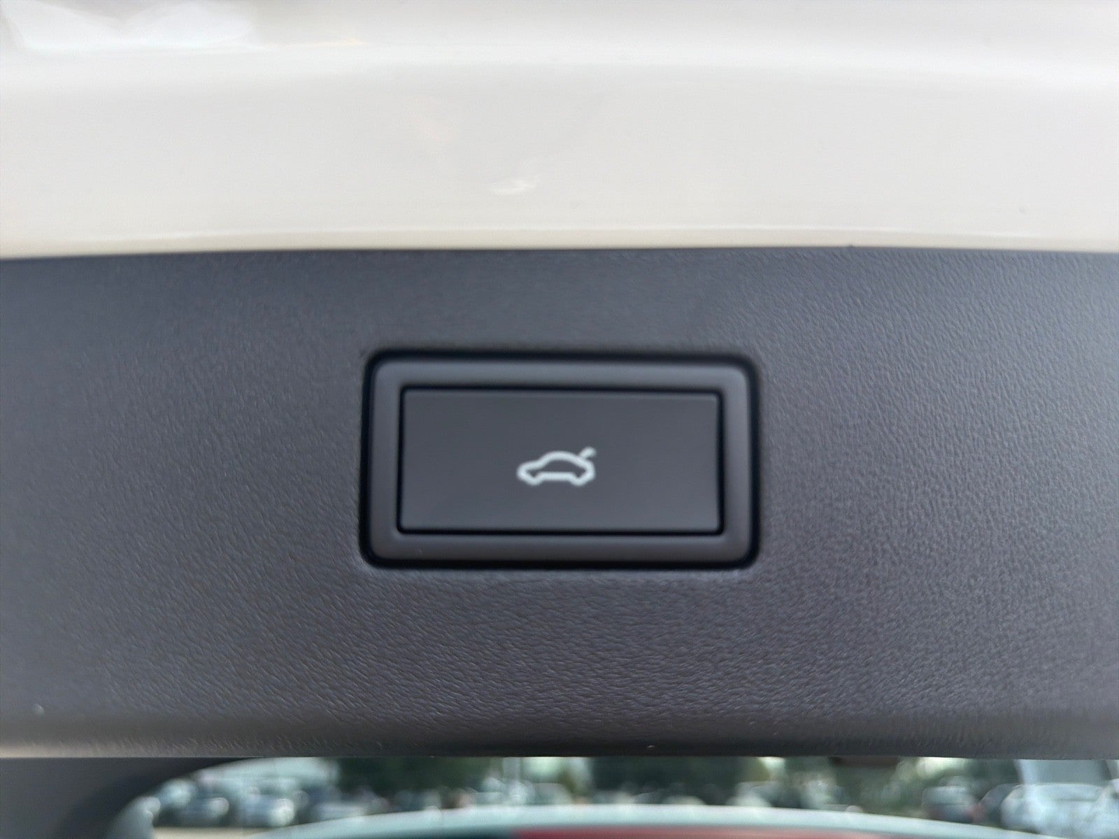 2026 Volkswagen Tiguan SE FWD
