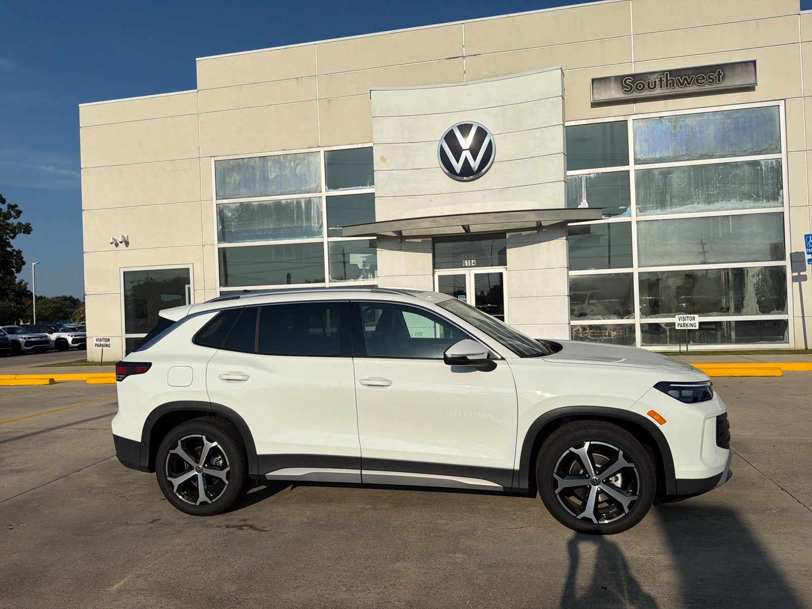 2026 Volkswagen Tiguan SE