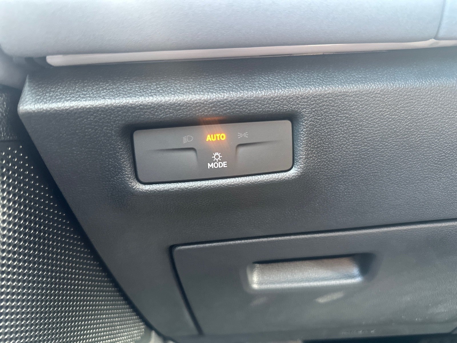 2026 Volkswagen Tiguan 2.0T SE FWD