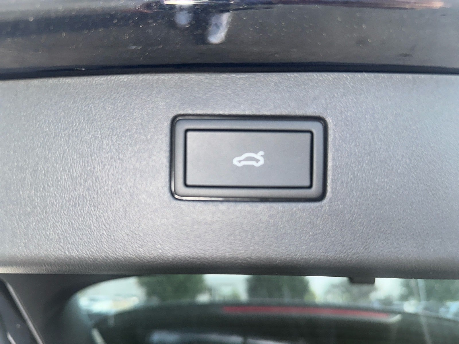 2026 Volkswagen Tiguan 2.0T SE FWD