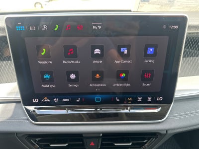 2026 Volkswagen Tiguan SE FWD