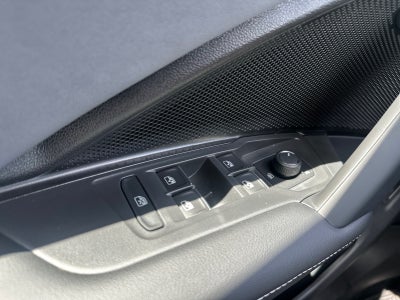 2026 Volkswagen Tiguan SE FWD