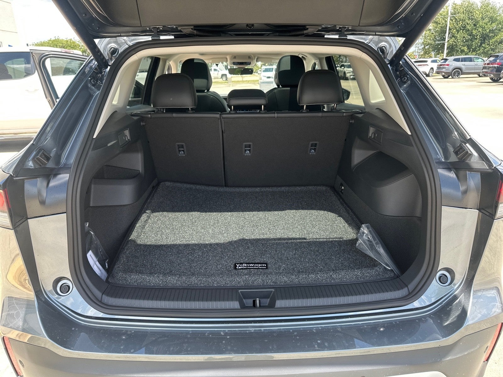 2026 Volkswagen Tiguan SE FWD