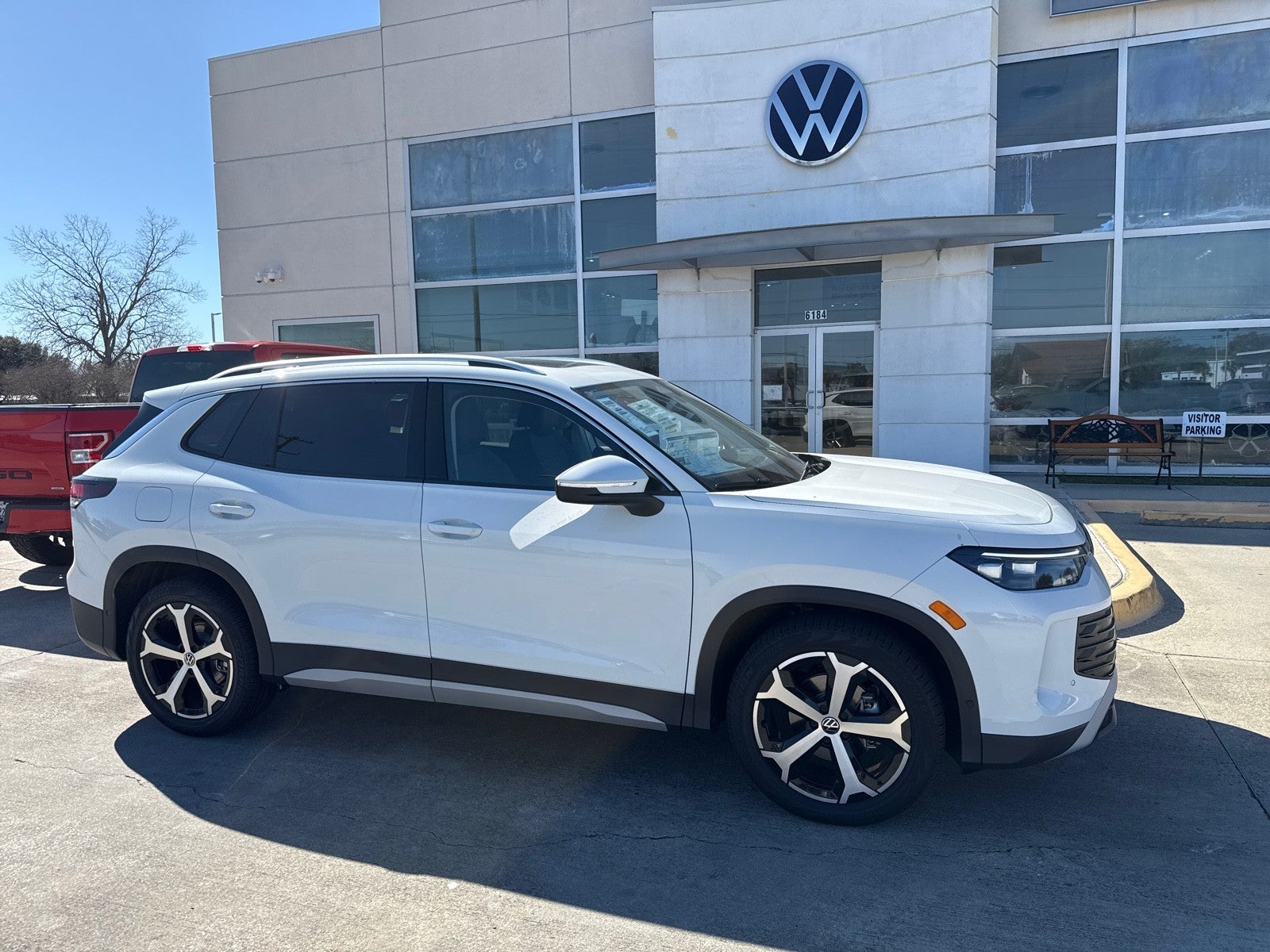 2026 Volkswagen Tiguan 2.0T SE FWD