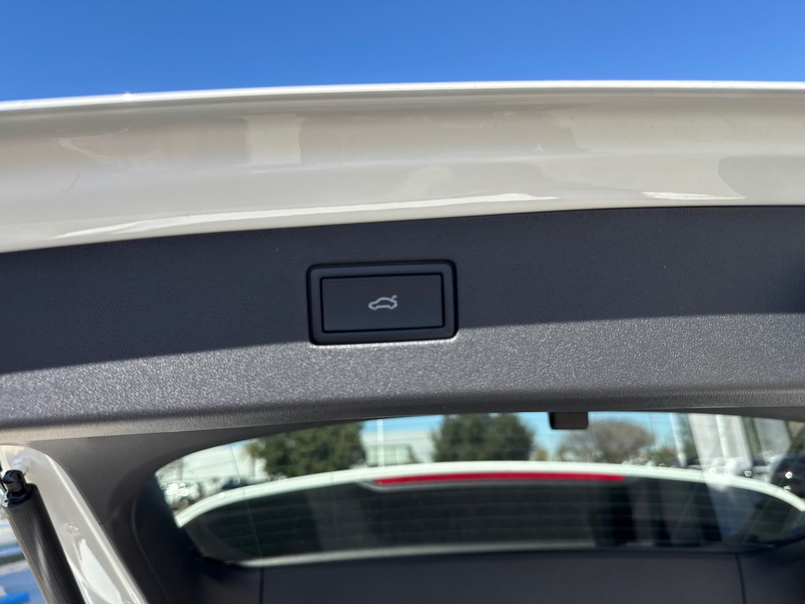 2026 Volkswagen Tiguan 2.0T SE FWD