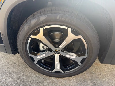 2026 Volkswagen Tiguan SE FWD