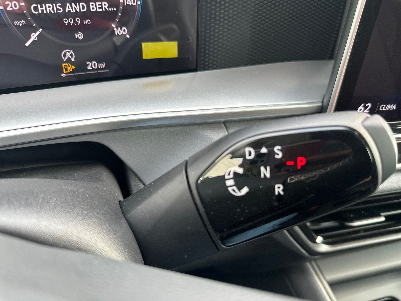 2026 Volkswagen Tiguan 2.0T SE FWD