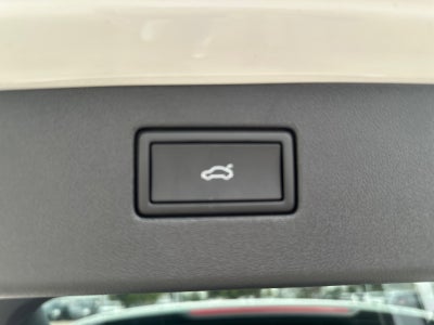 2026 Volkswagen Tiguan 2.0T SE FWD