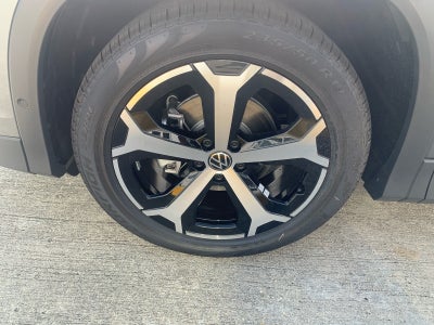 2026 Volkswagen Tiguan SE FWD