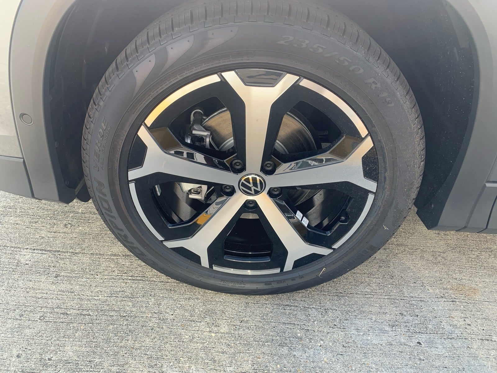 2026 Volkswagen Tiguan SE FWD