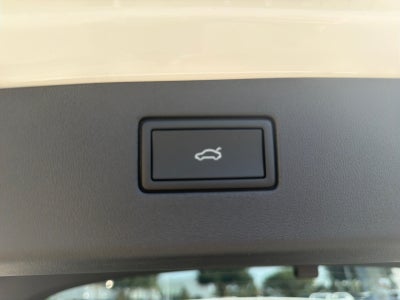 2026 Volkswagen Tiguan SE FWD