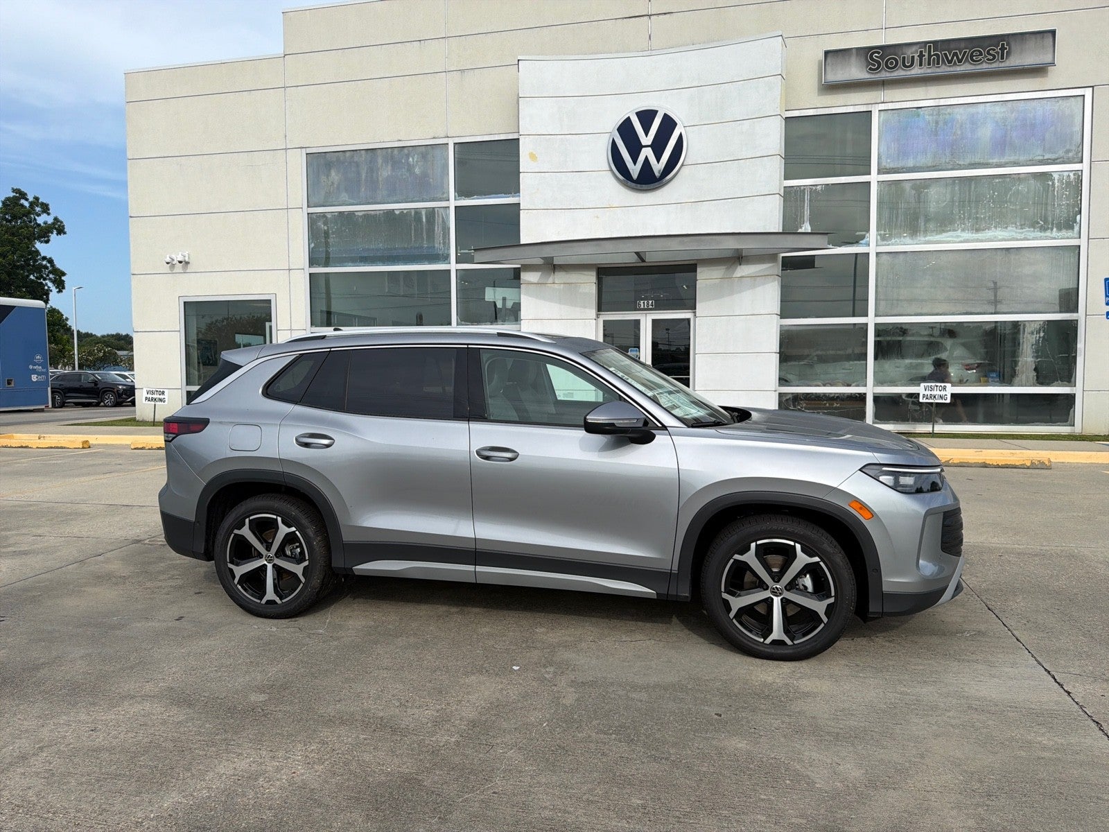 2026 Volkswagen Tiguan SE
