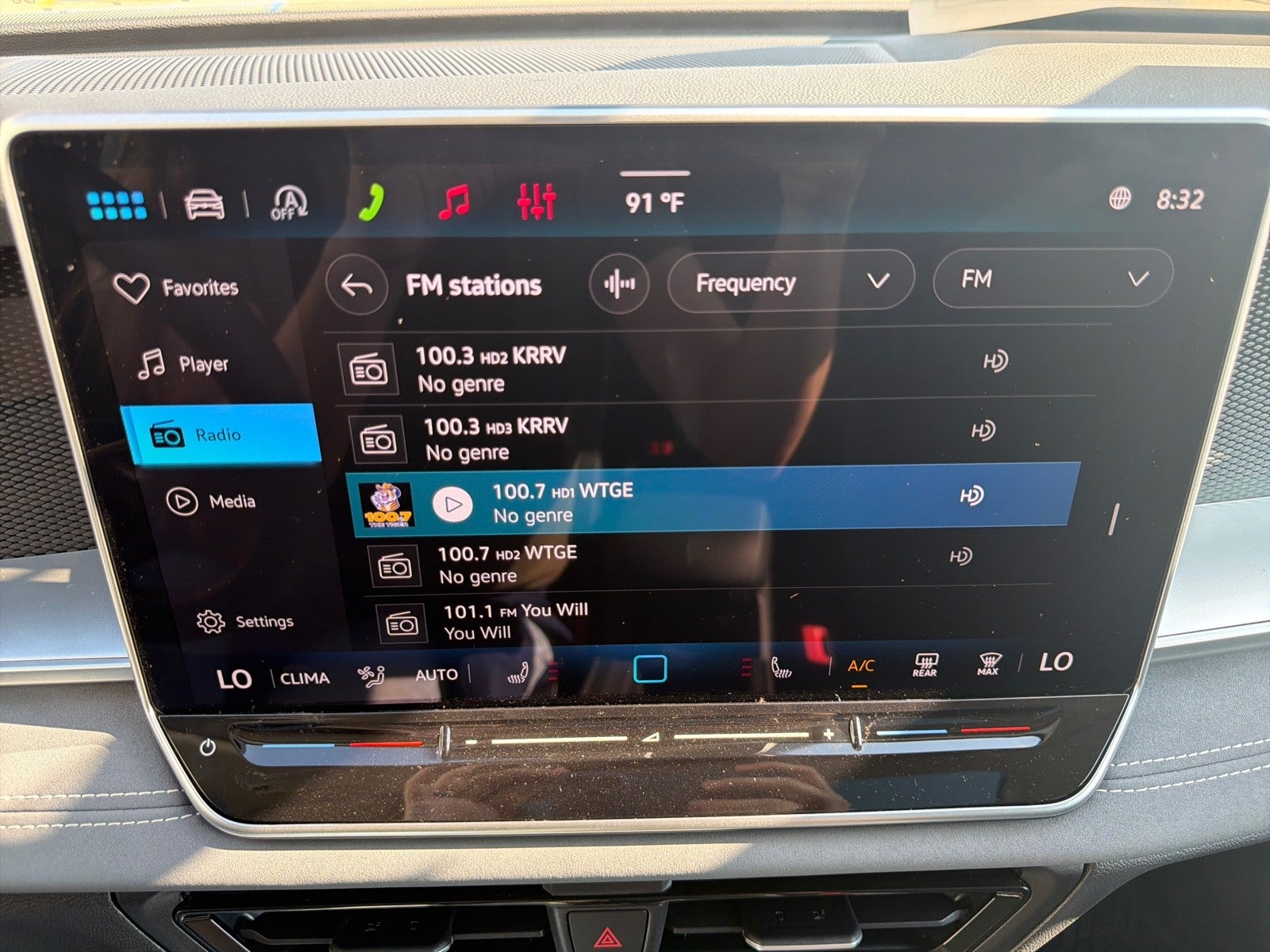 2026 Volkswagen Tiguan SE FWD