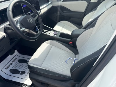 2025 Volkswagen Tiguan 2.0T SE FWD