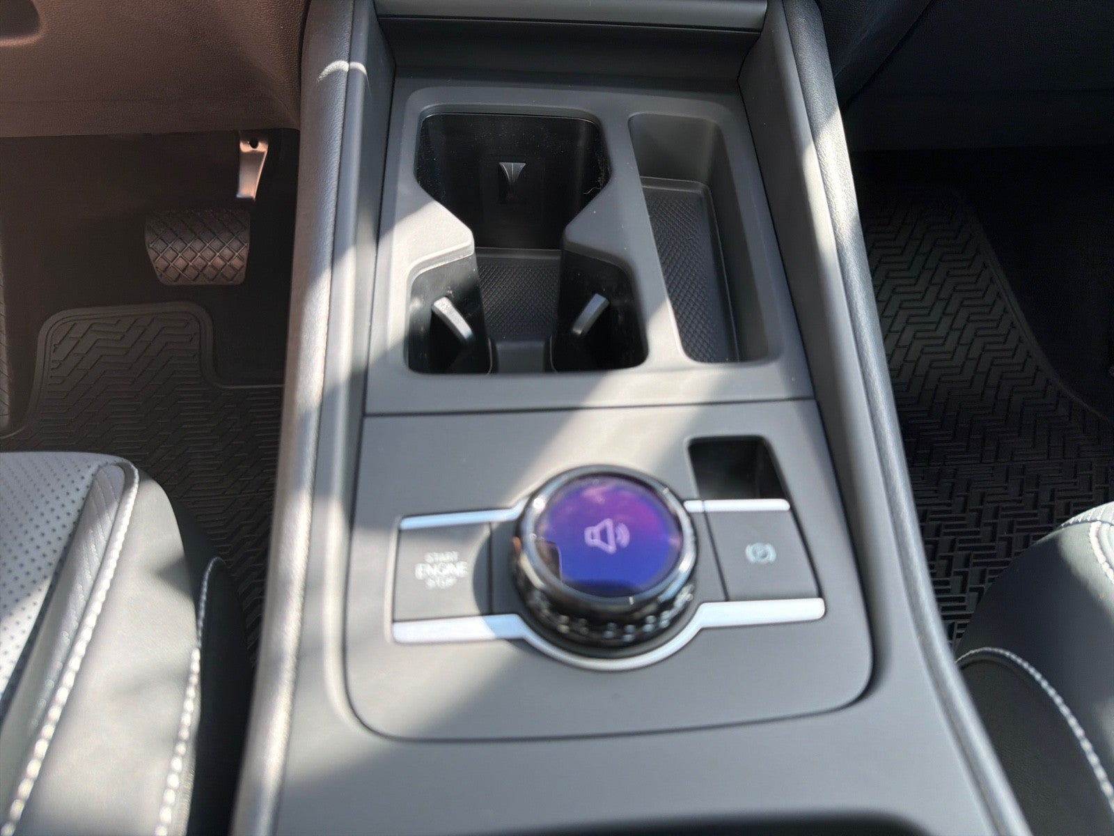 2026 Volkswagen Tiguan SE FWD