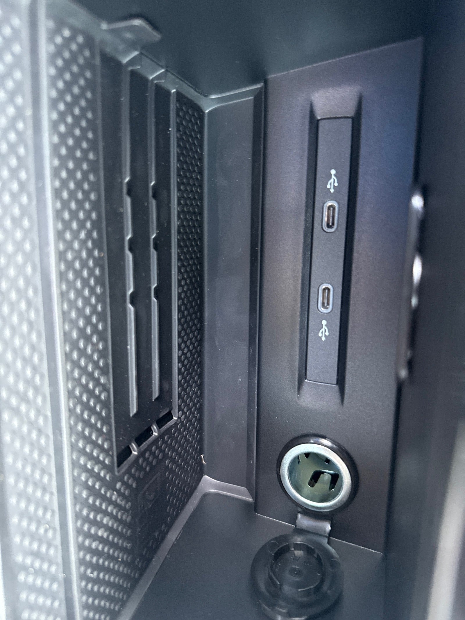 2025 Volkswagen Taos SE FWD