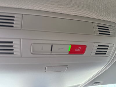 2025 Volkswagen Taos SE FWD