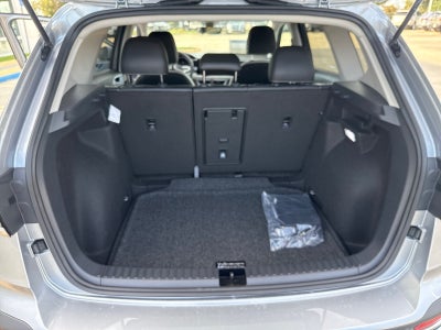 2025 Volkswagen Taos SE FWD