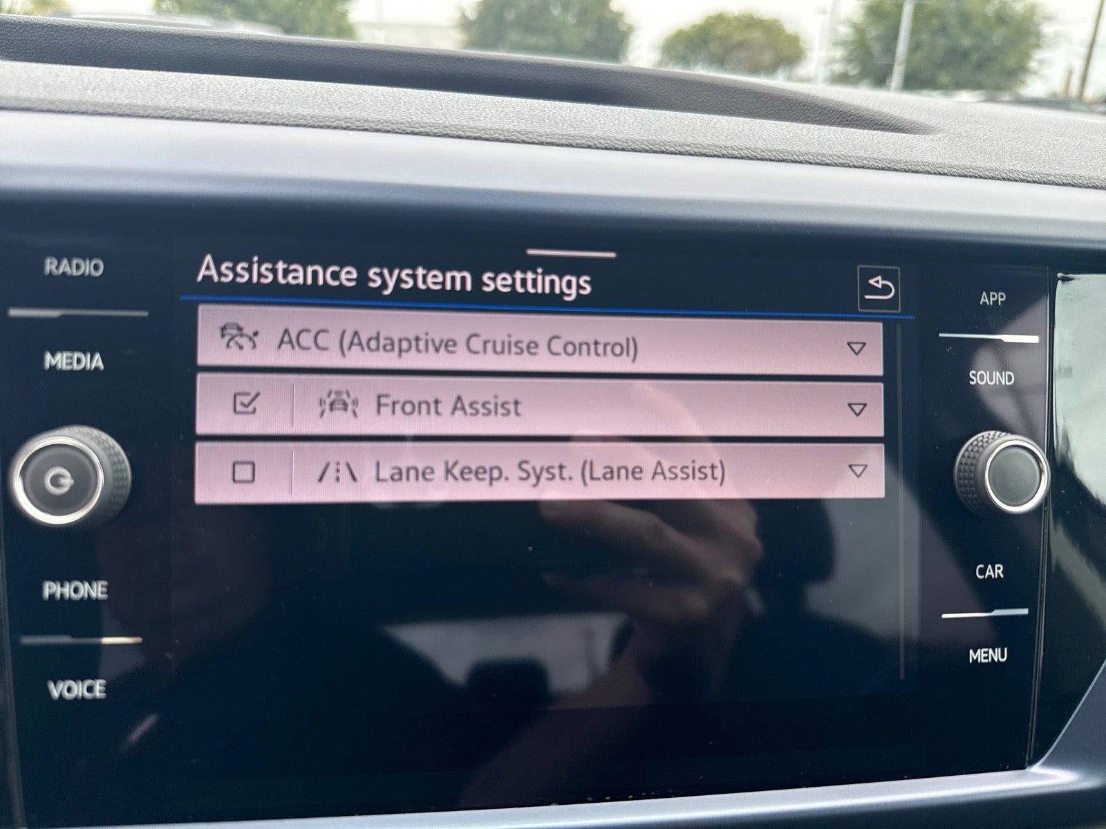 2023 Volkswagen Taos SE FWD