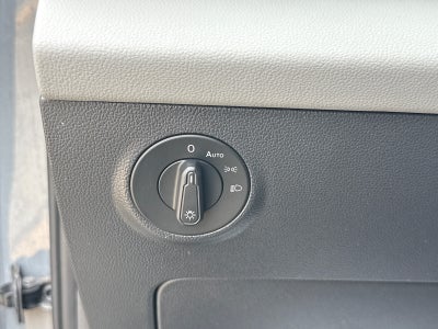 2023 Volkswagen Taos SE FWD