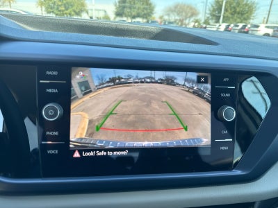 2023 Volkswagen Taos SE FWD